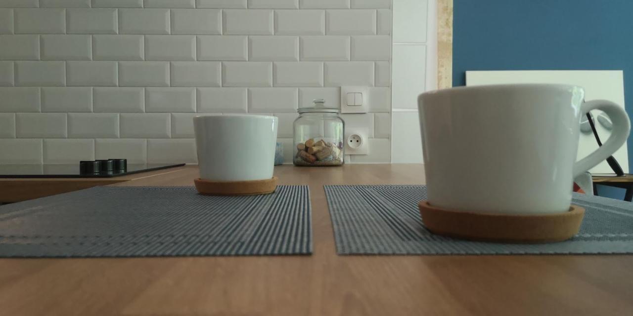 Moderne Et Paisible Studio Avec Balcon 圣阿沃尔德 外观 照片