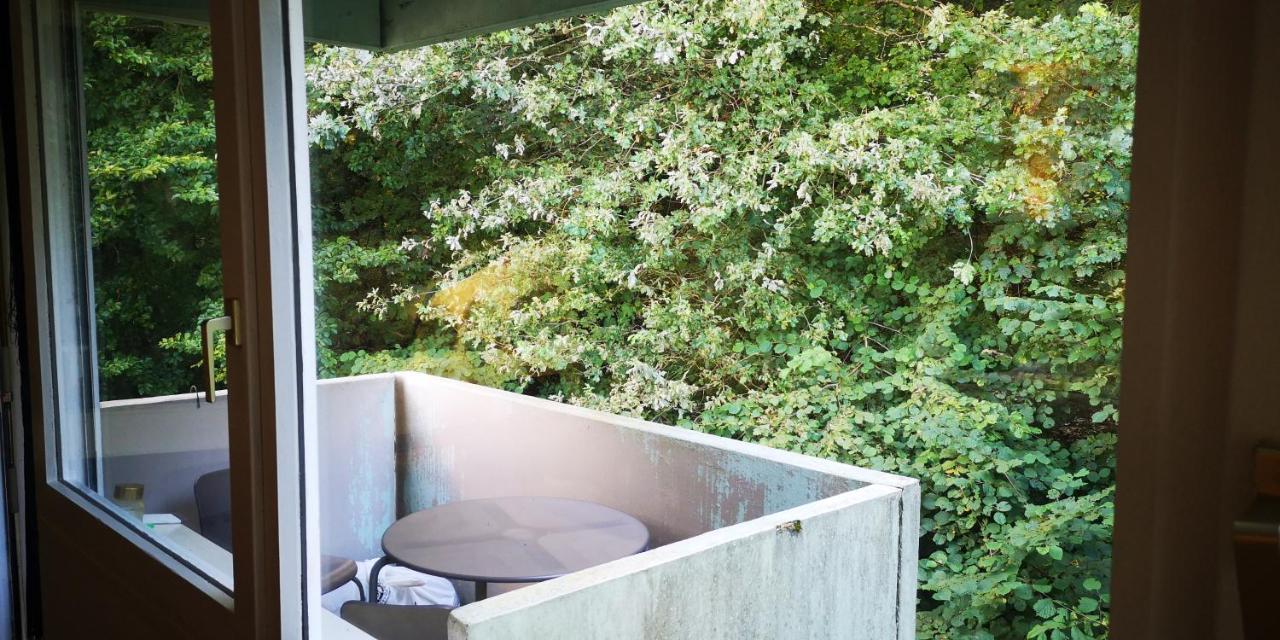 Moderne Et Paisible Studio Avec Balcon 圣阿沃尔德 外观 照片